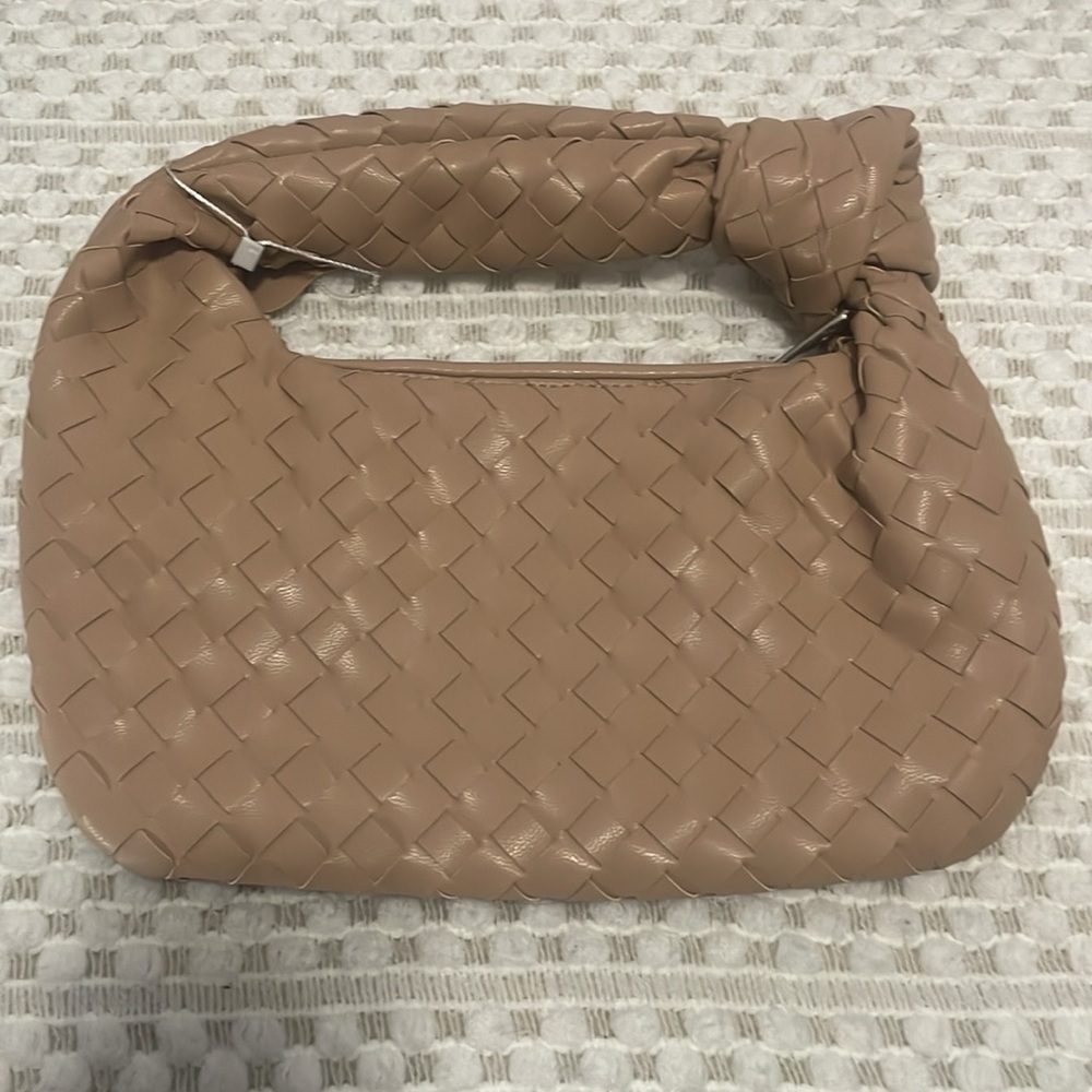 NWOT Tan Woven Women's Bag - Picture 5 of 13